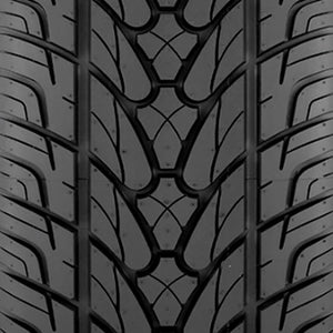 Kumho KL12 Ecsta STX 285/60/18 116V All-Season Traction