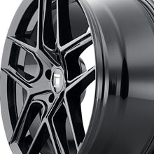 TOUREN TR79 18X8 5-114.3 66.1 Hub 35 Offset Black Wheel Rim
